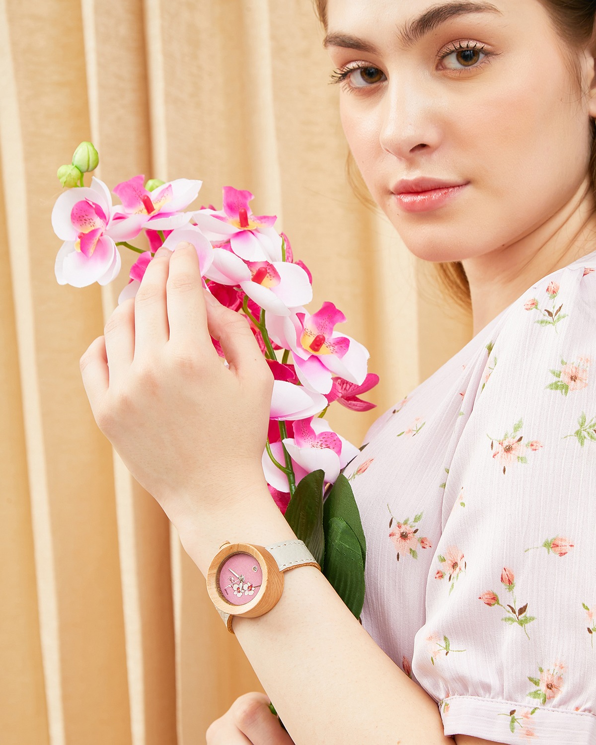 Maja Watch Jam Tangan Kayu - National Flower Moon Orchid