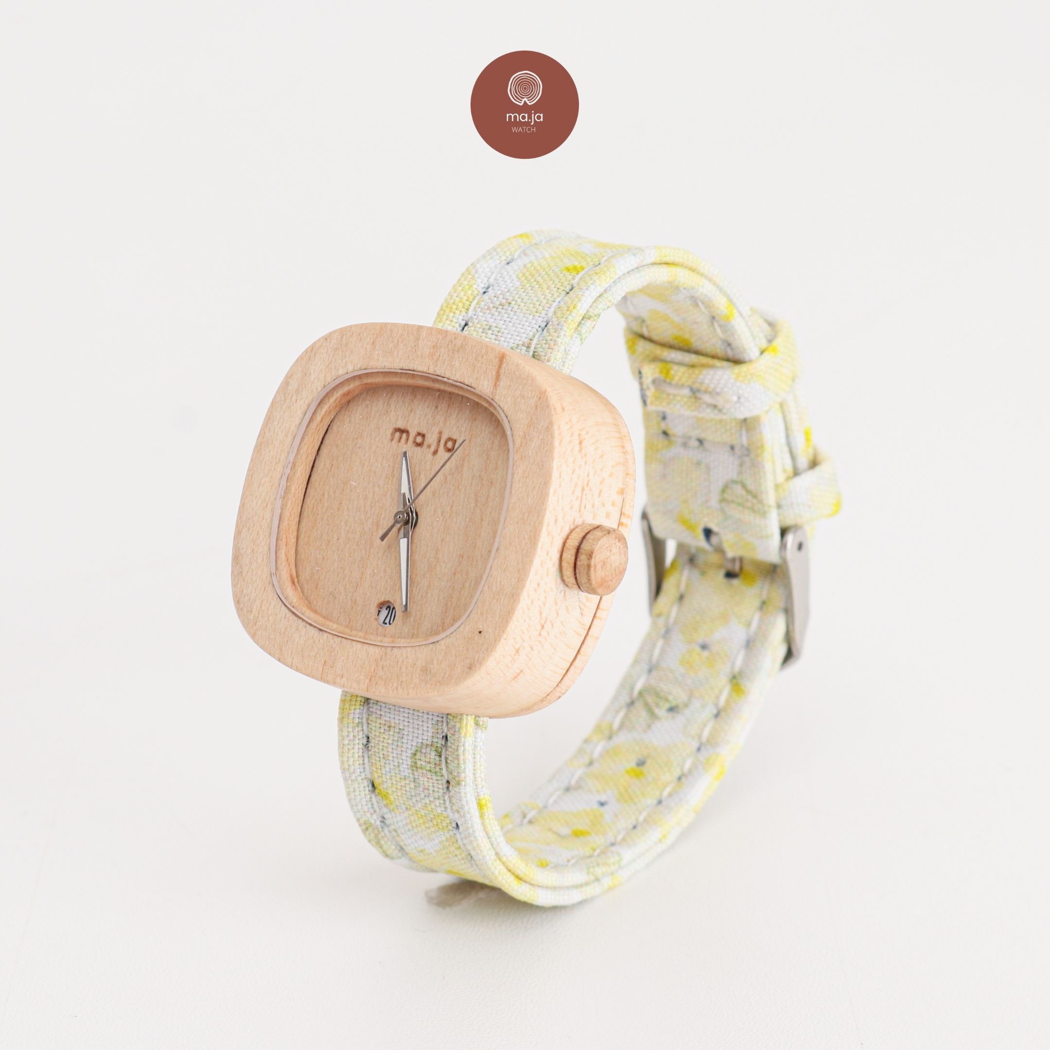 Maja Watch Jam Tangan Kayu - Sinta Canvas Series