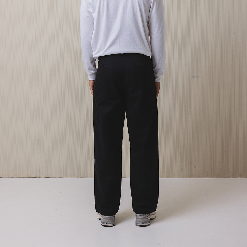 Pleated Cotton Twill Trousers in Black