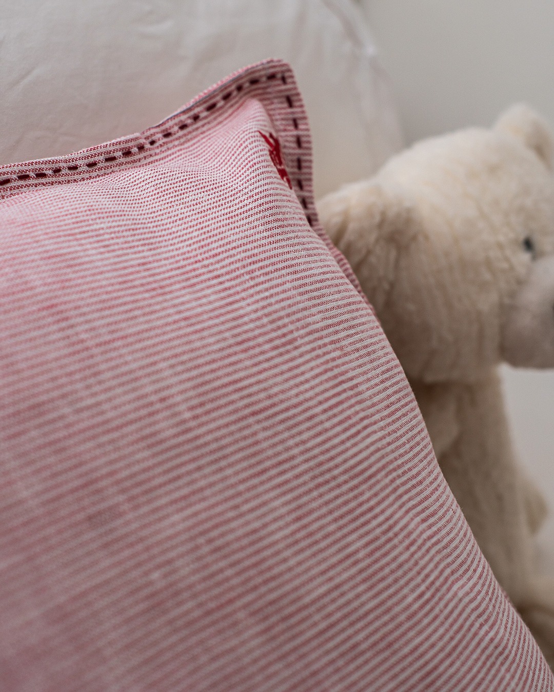 Cushion Cover Stripe Sedap Malem - Pink