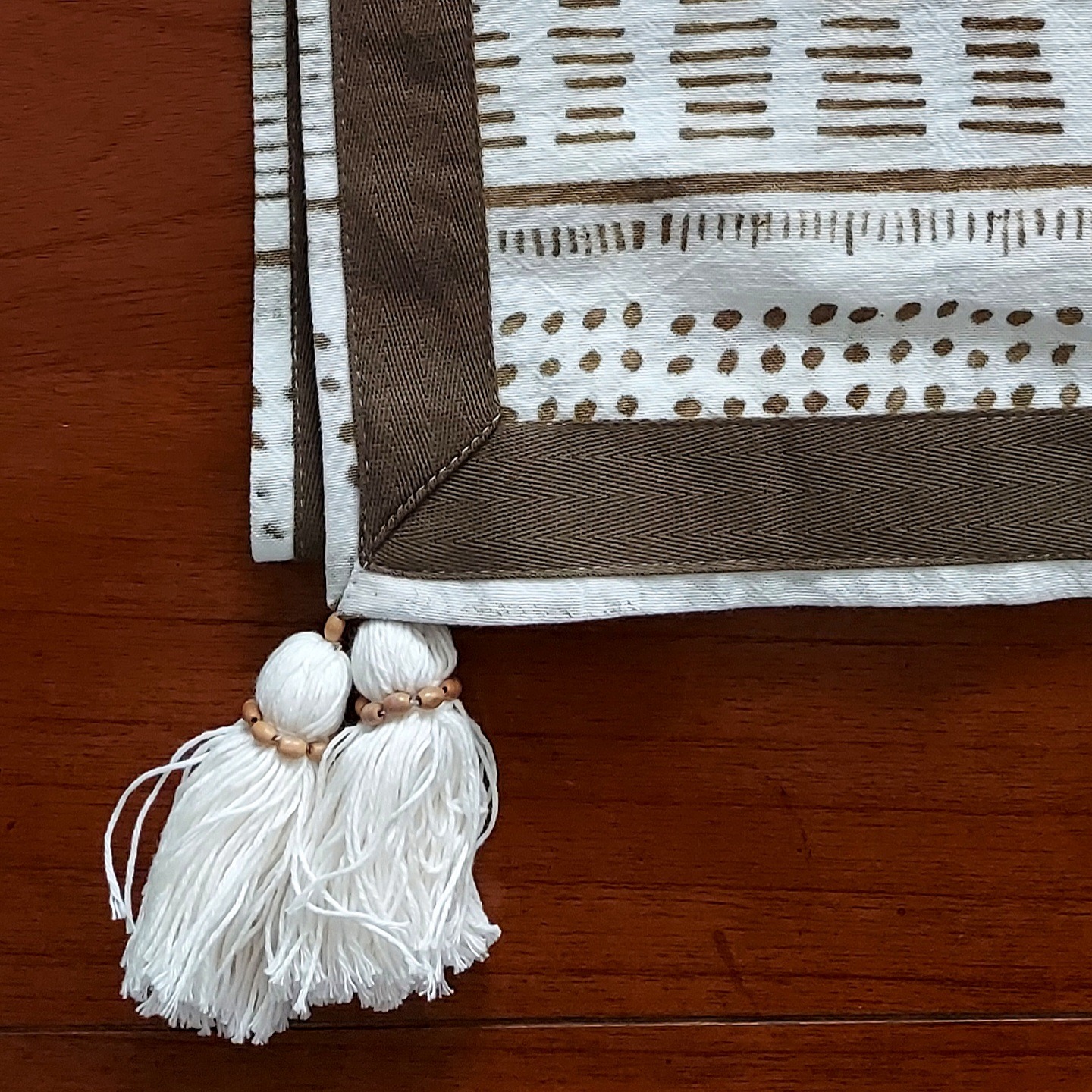 Table Runner Bali Street Small - Moss Green