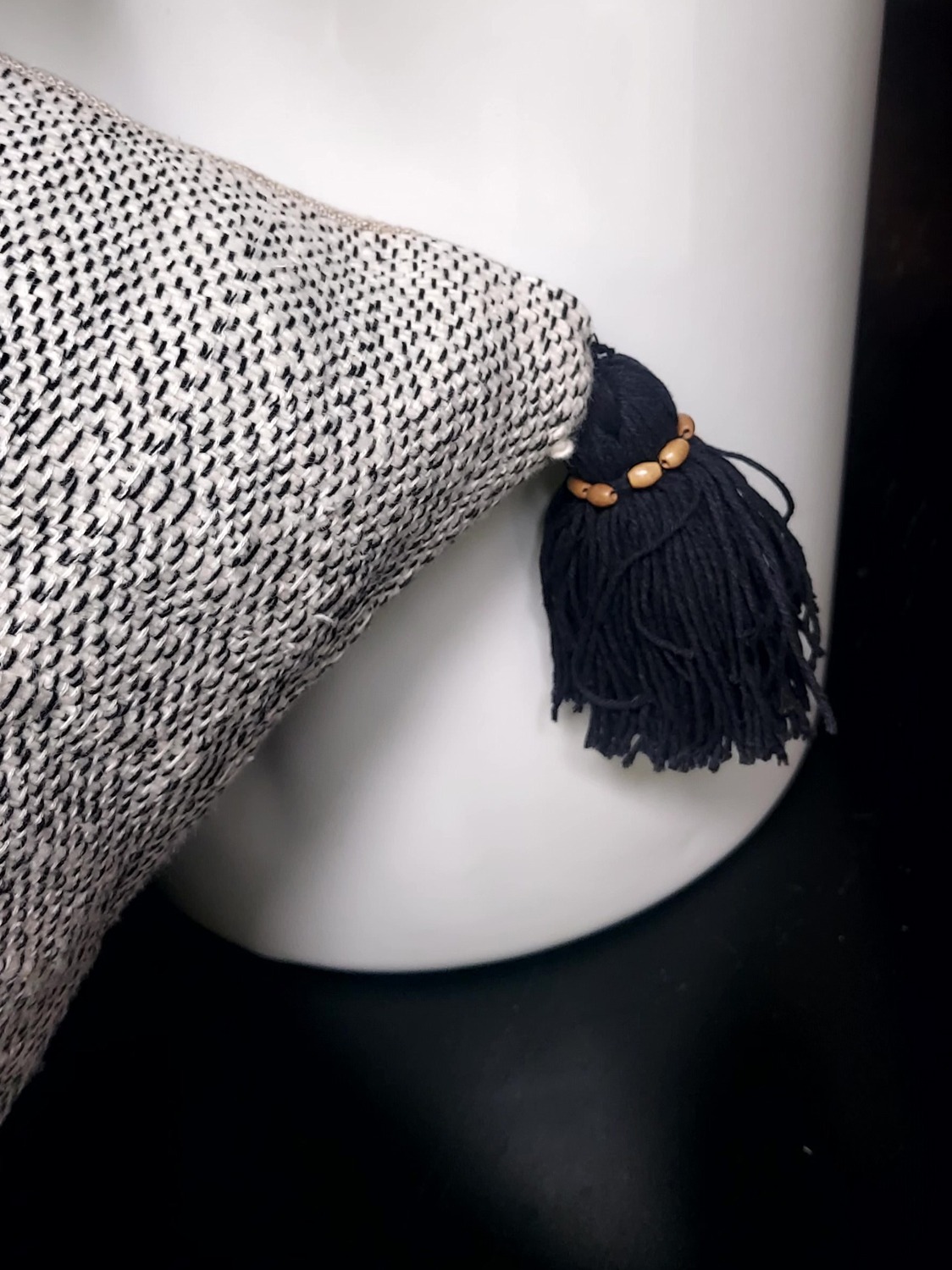 Cushion Cover Tenun Tassel - Cream