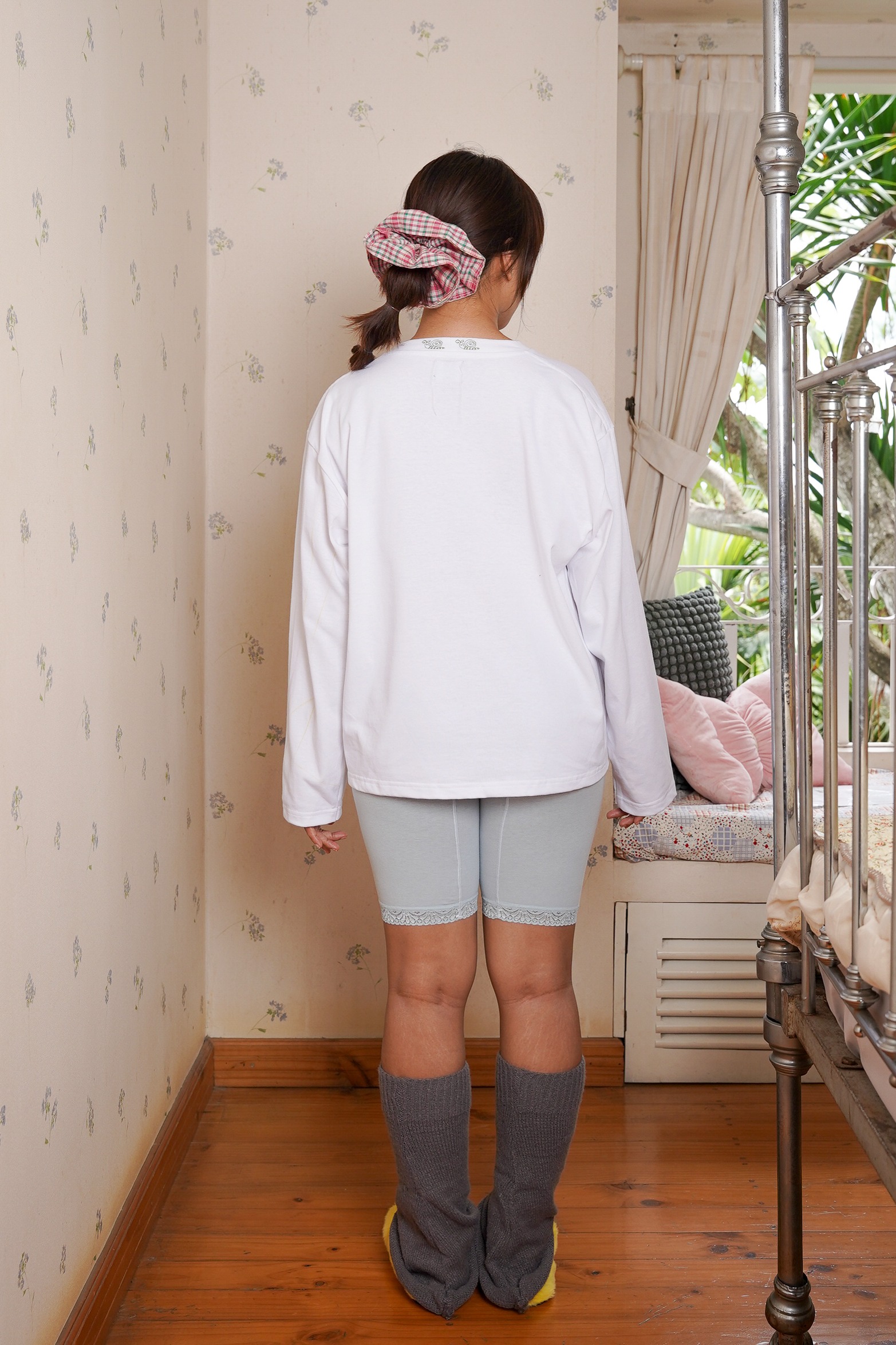 Bello, Snail Tee - Long Sleeve
