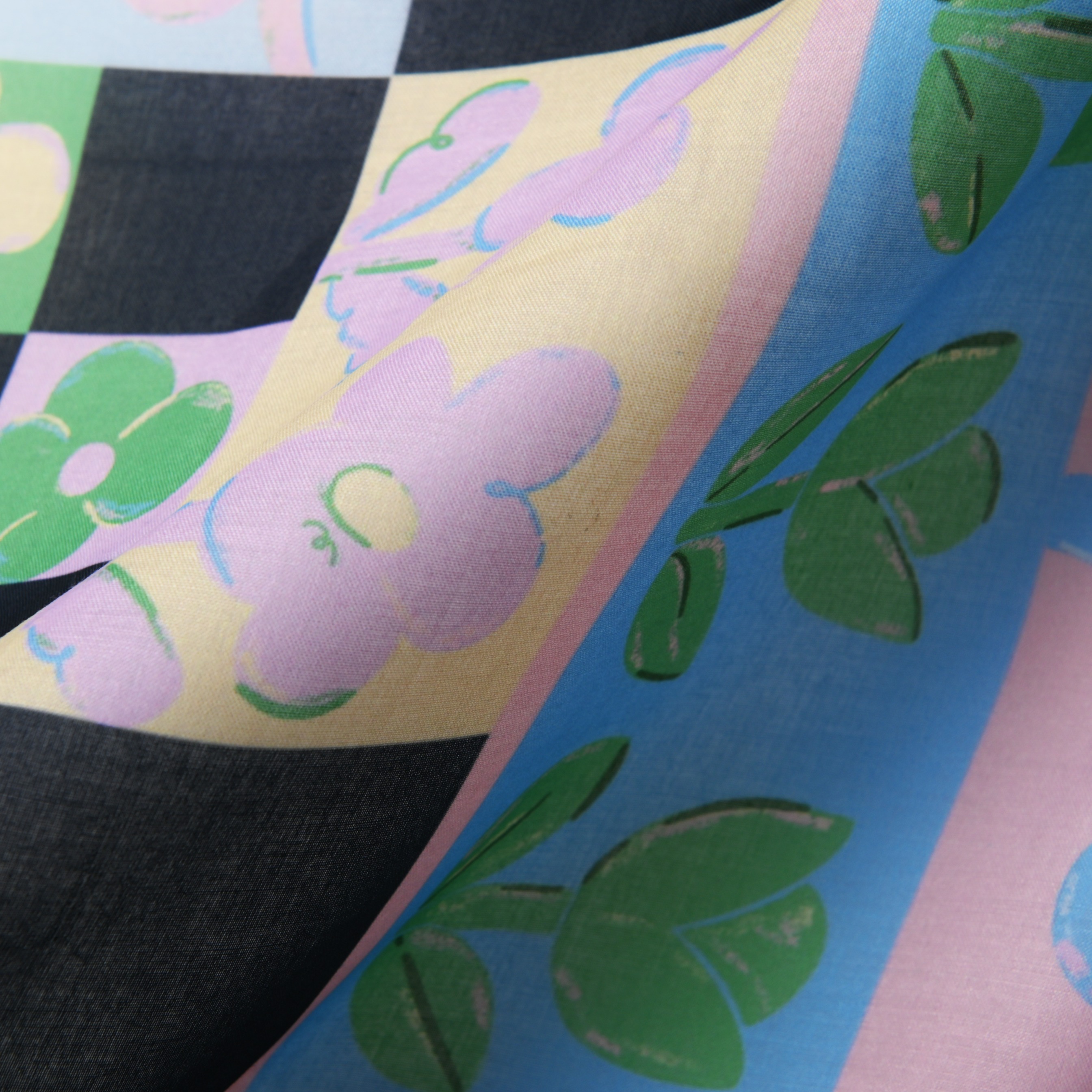 Floria Scarf