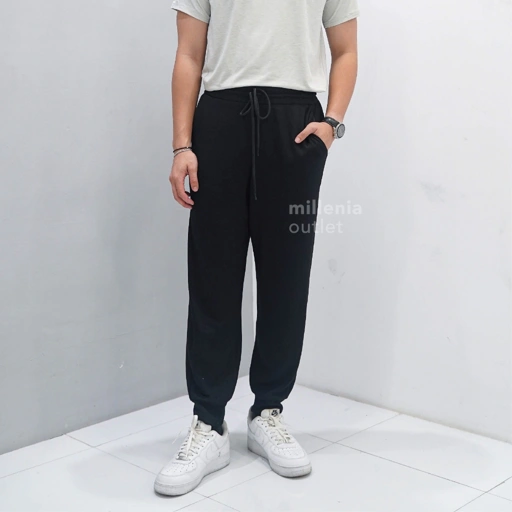 Image of Celana Jogger Pria Basic - Men Basic Training Jogger