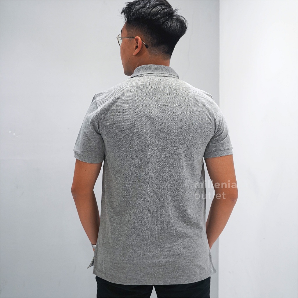 MO Kaos Polo Pria Lengan Pendek - Men FP Polo Shirt Cotton Pique with a Two-Button Placket