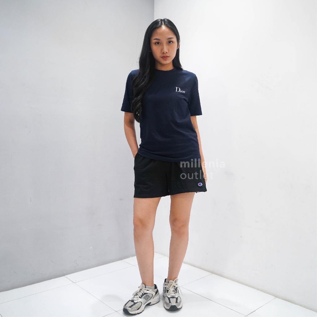 MO Kaos Lengan Pendek Wanita - Women DR Graphic Short Sleeve T-shirt