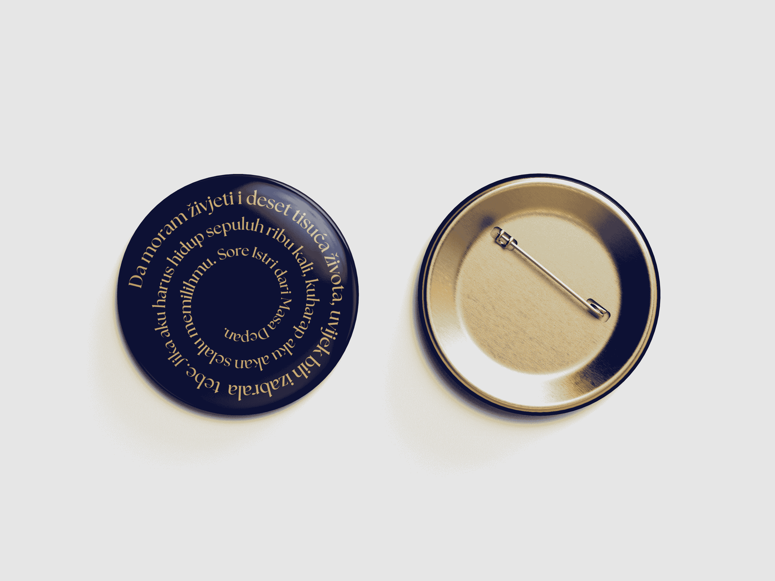 Lagaa - Official Merchandise Sore - Round Pin - Navy
