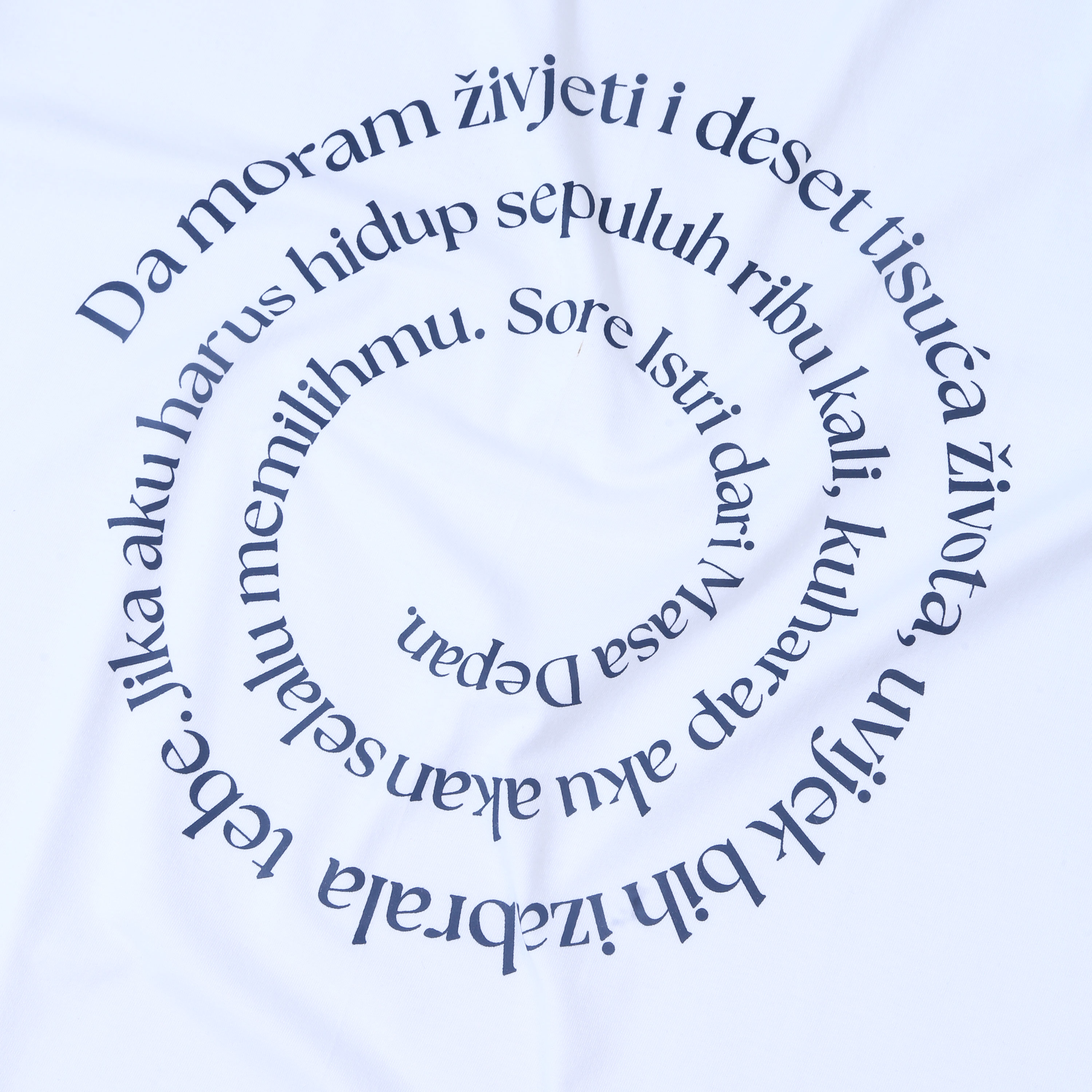 Lagaa - Sore: Istri dari Masa Depan - Boxy T-shirt - White