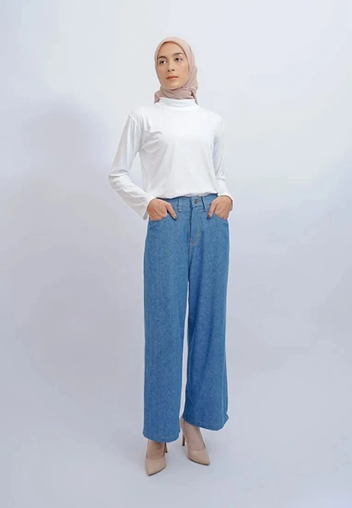Image of Diva Culottes Pants Blue Sky by Tufine