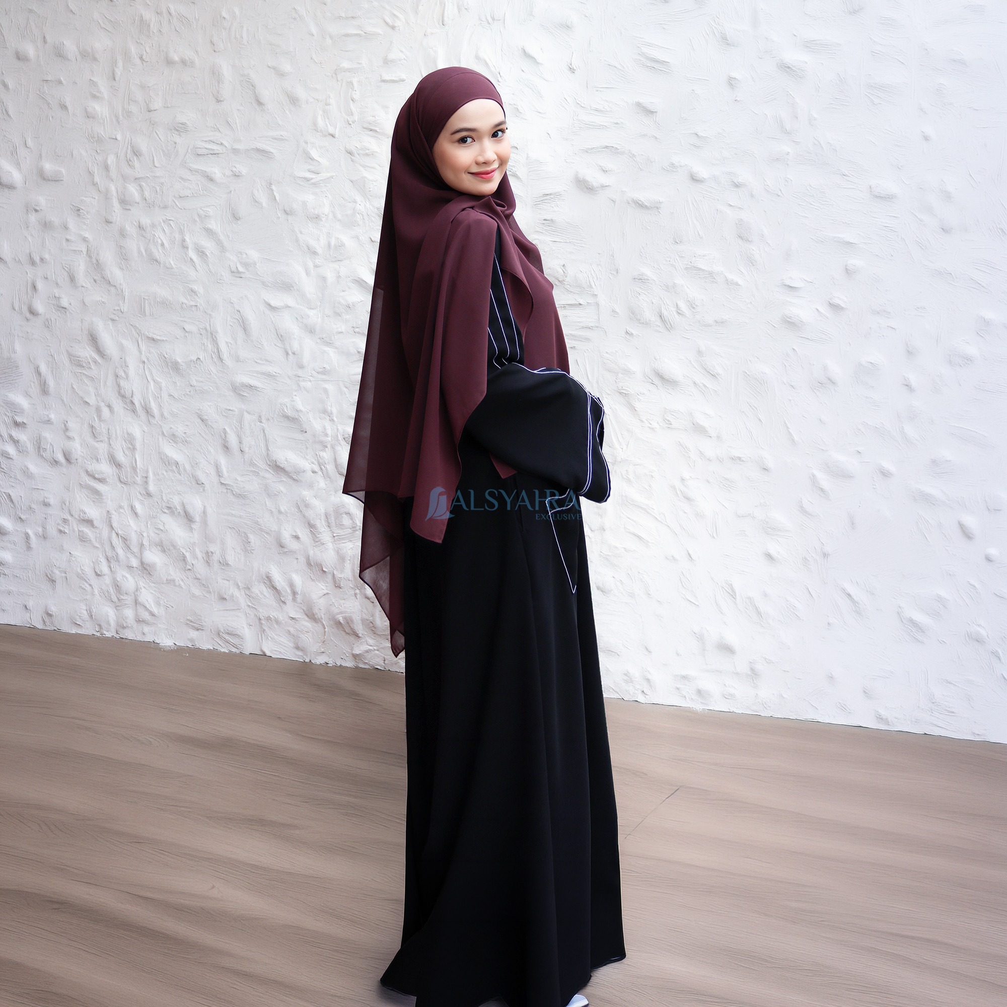 Alsyahra Exclusive - Abaya Gamis Syari Nayyara Pocket Soft Jetblack