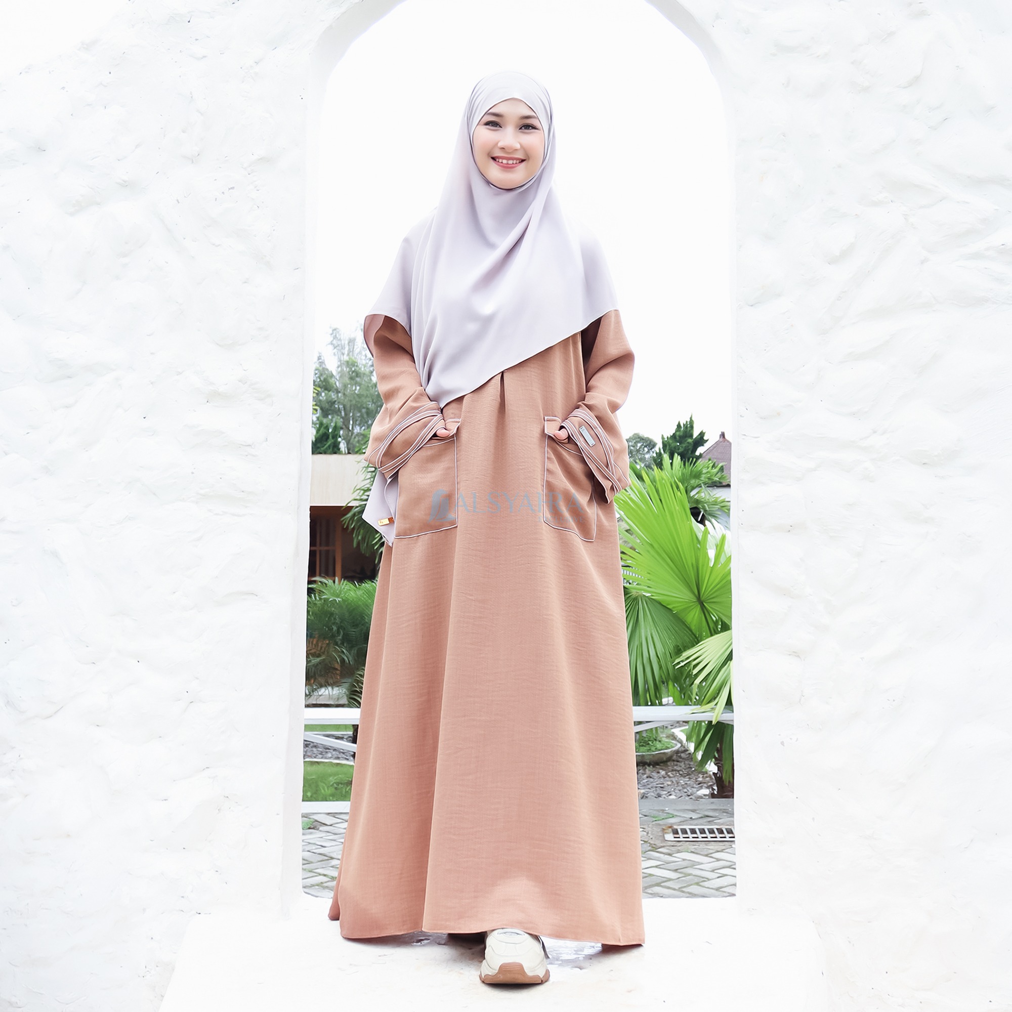 Alsyahra Exclusive - Abaya Nayyara Pocket Cross Linen Alexandria Signature Premium