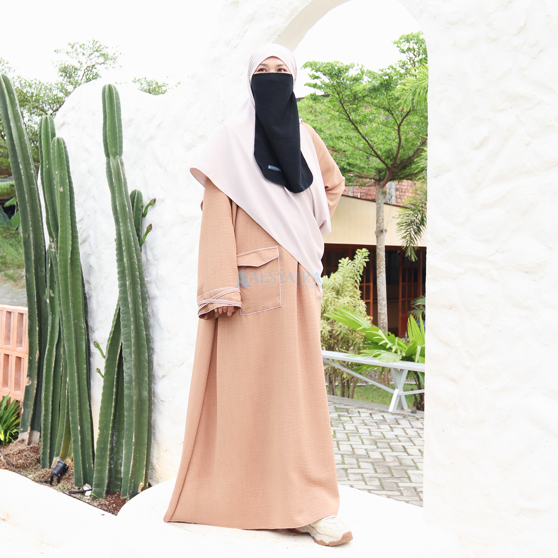 Alsyahra Exclusive - Abaya Nayyara Pocket Cross Linen Alexandria Signature Premium