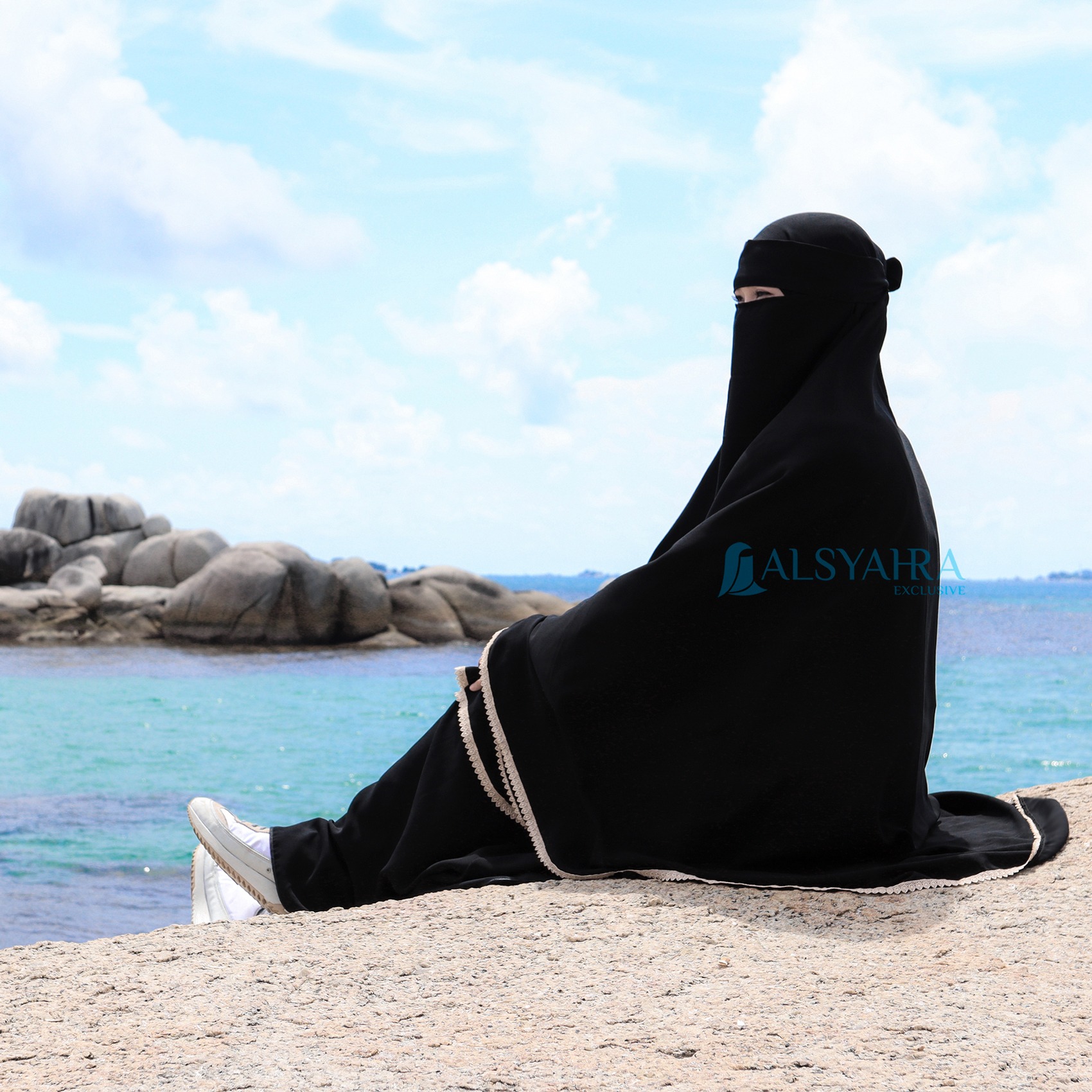 Alsyahra Exclusive - Set Khimar Syari Halimah Niqab Bandana Soft Jetblack Size XL