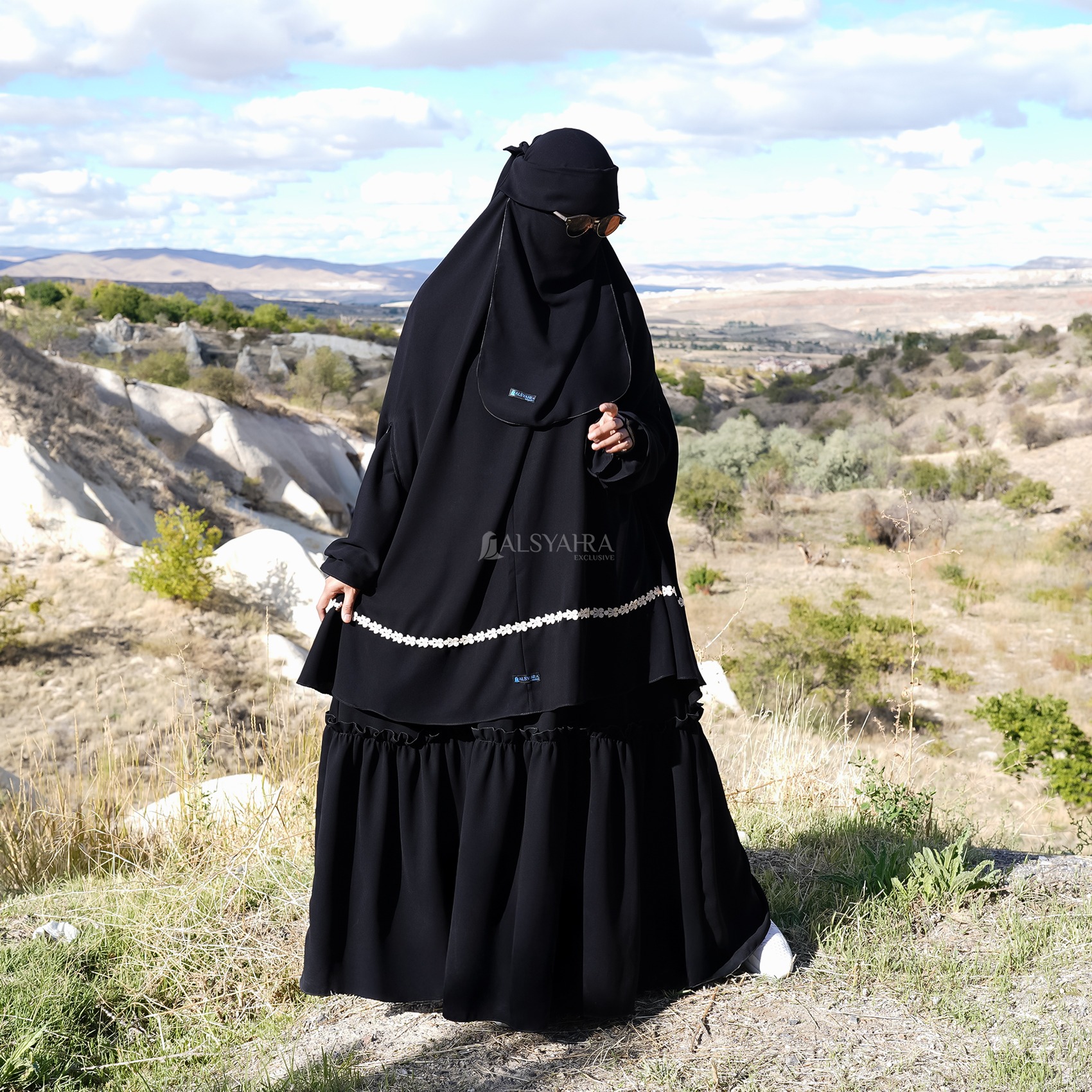 Alsyahra Exclusive - Set Khimar Syari Handzipper Nailah Niqab Poni Soft Jetblack Size XXL