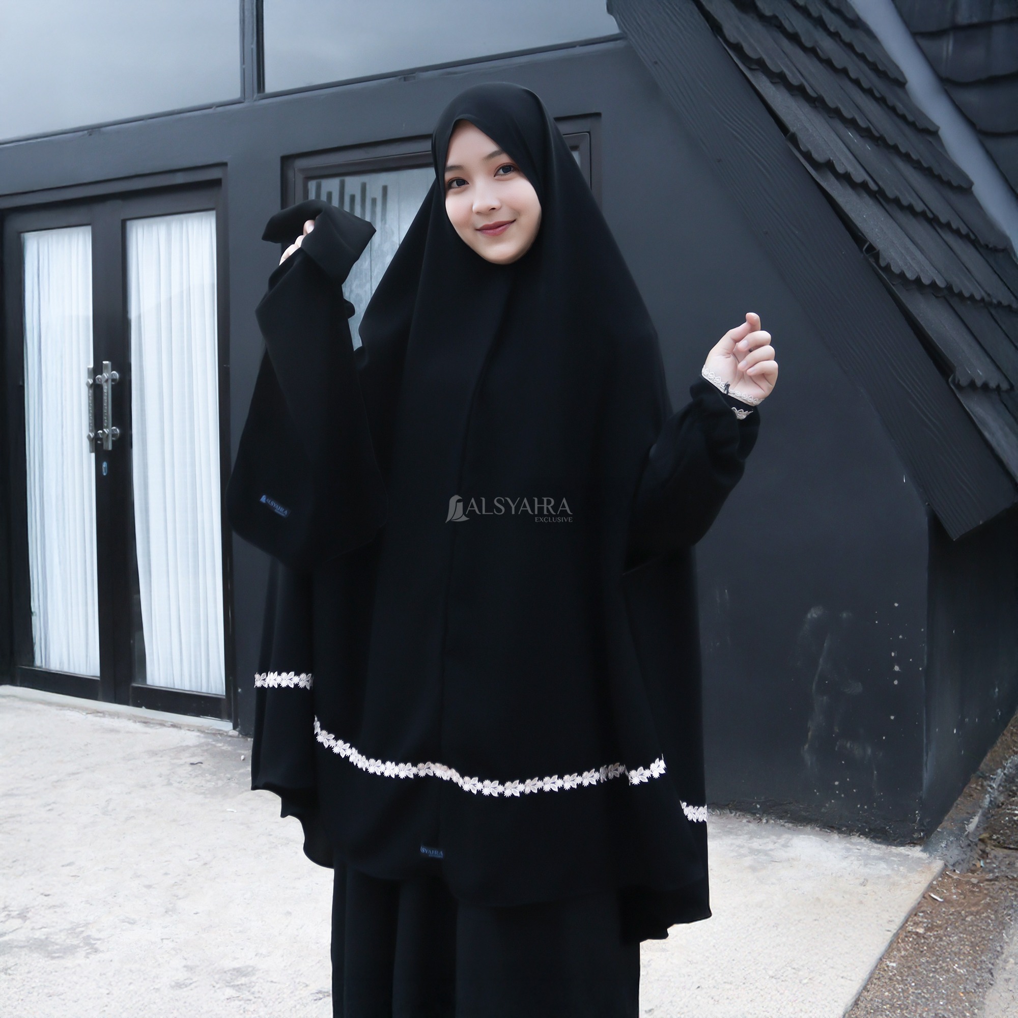 Alsyahra Exclusive - Set Khimar Syari Handzipper Nailah Niqab Poni Soft Jetblack Size XXL