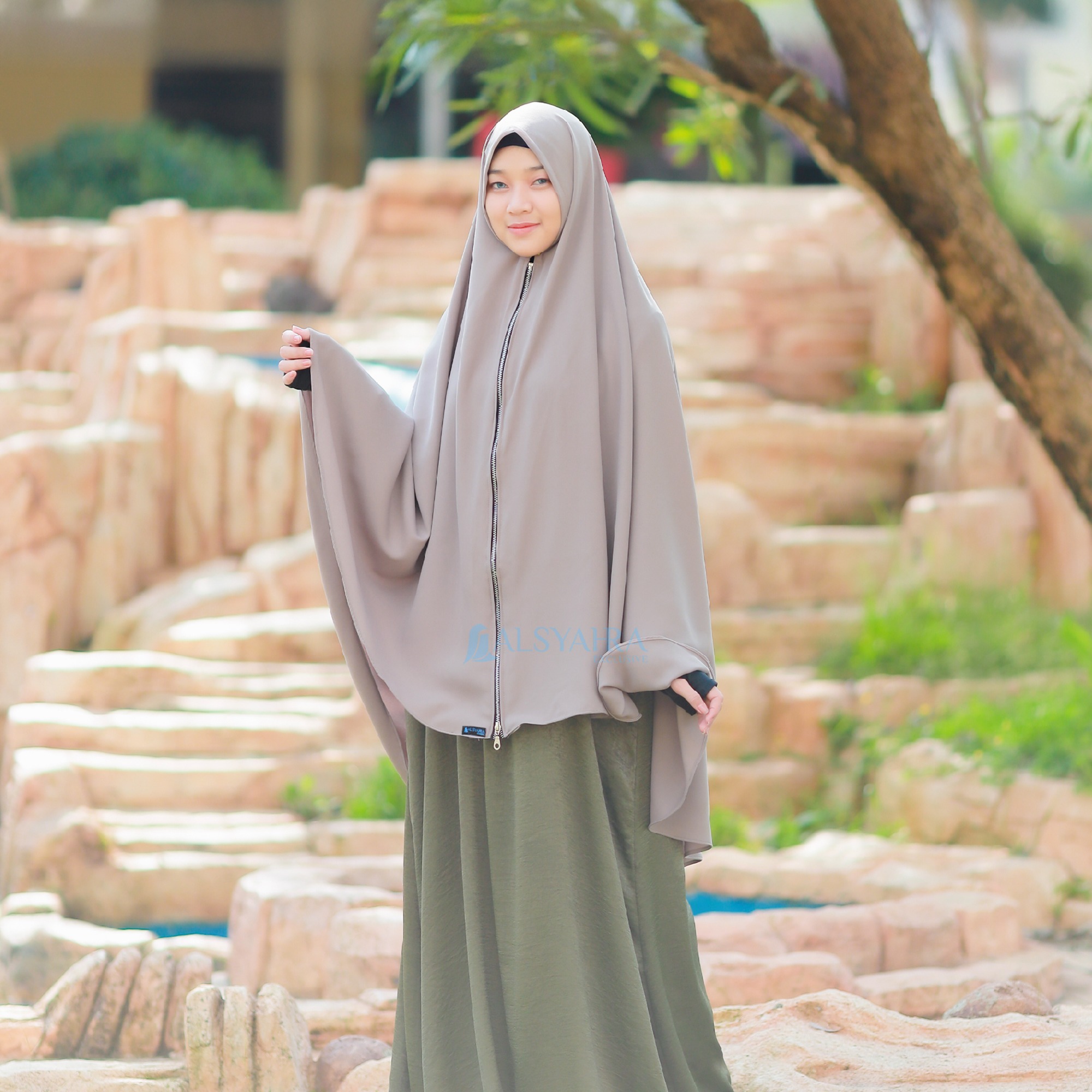 Alsyahra Exclusive - Set Khimar Syari Zipper Zayyana Cadar Tali Soft Crown Premium Size XL