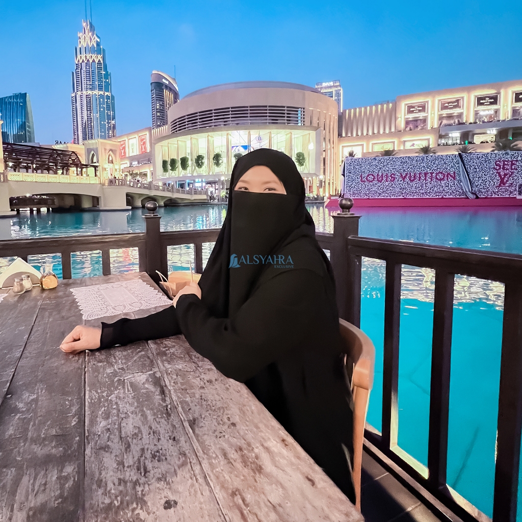 Alsyahra Exclusive - Khiban French Khimar Lancip V Ayumi 2 Layer Sifon Silk Jetblack Arab Size L