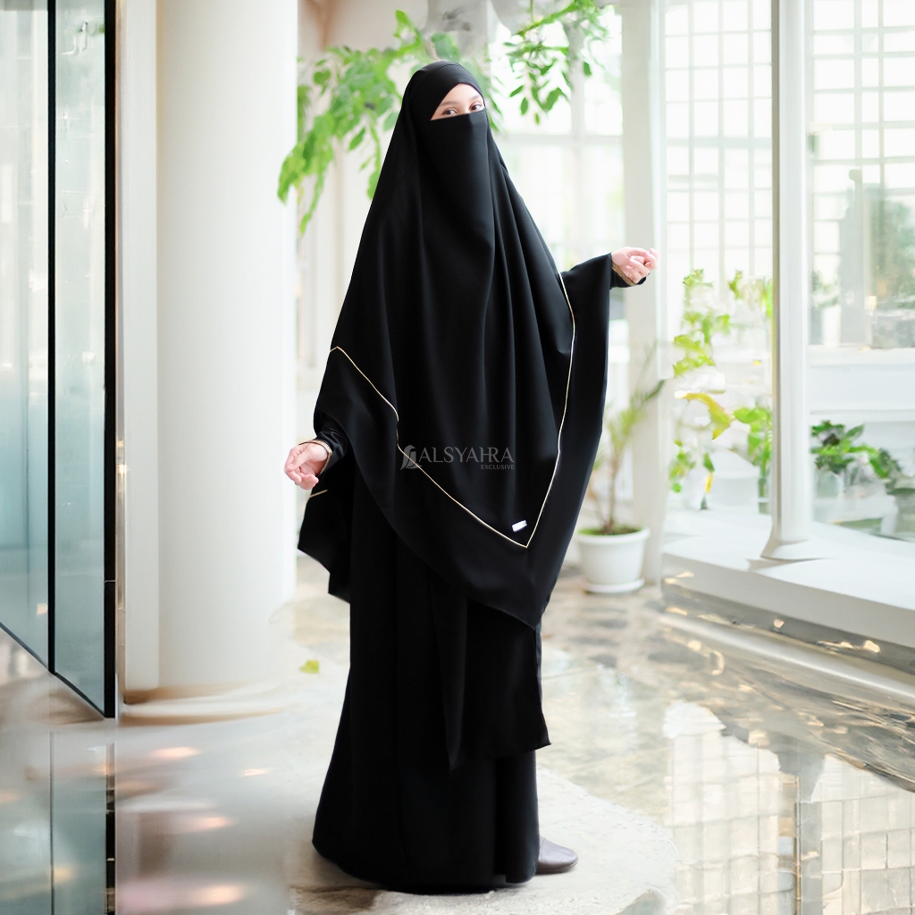 Alsyahra Exclusive - Khiban French Khimar Lancip V Ayumi List Gold Soft Jetblack Size XL
