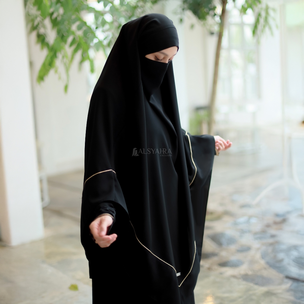 Alsyahra Exclusive - Khiban French Khimar Lancip V Ayumi List Gold Soft Jetblack Size XL
