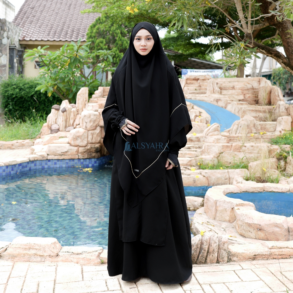 Alsyahra Exclusive - Khiban French Khimar Lancip V Ayumi List Gold Soft Jetblack Size XL
