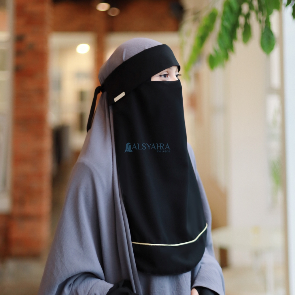 Alsyahra Exclusive - Niqab Poni List Gold Sifon Silk Jetblack Arab