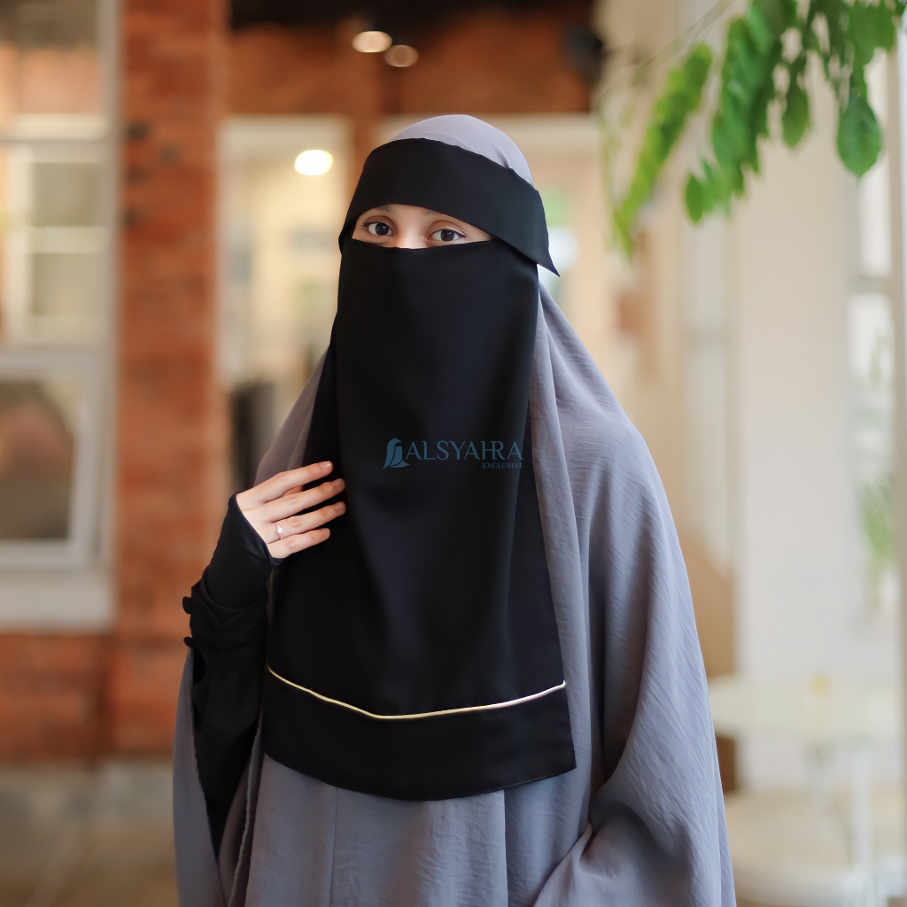 Alsyahra Exclusive - Niqab Poni List Gold Sifon Silk Jetblack Arab