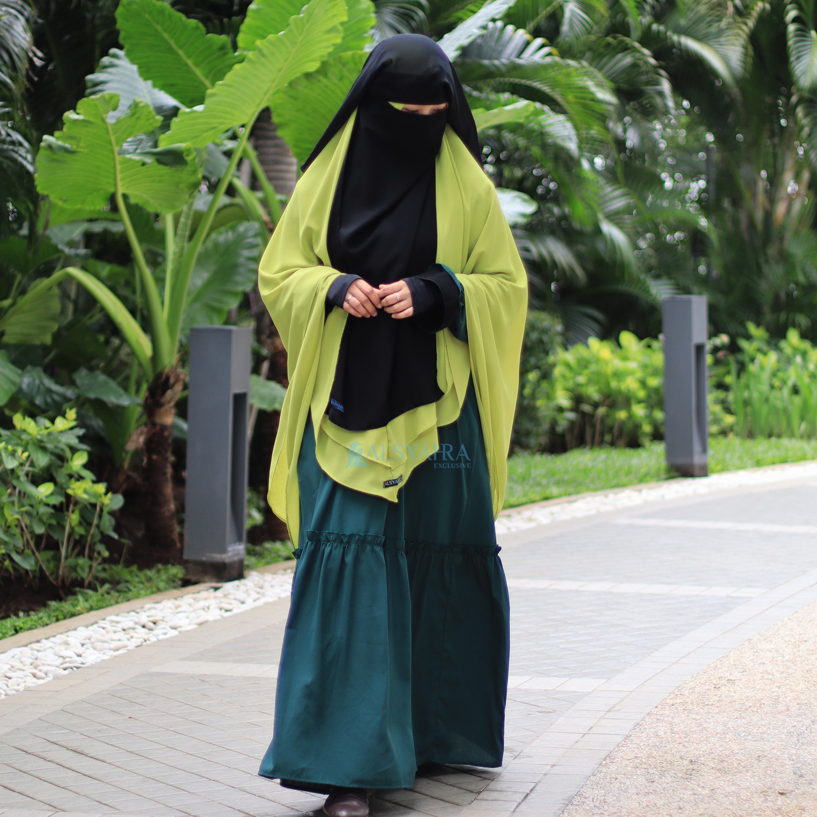 Alsyahra Exclusive - Long Niqab Haramain 2 Style Jetblack Arab