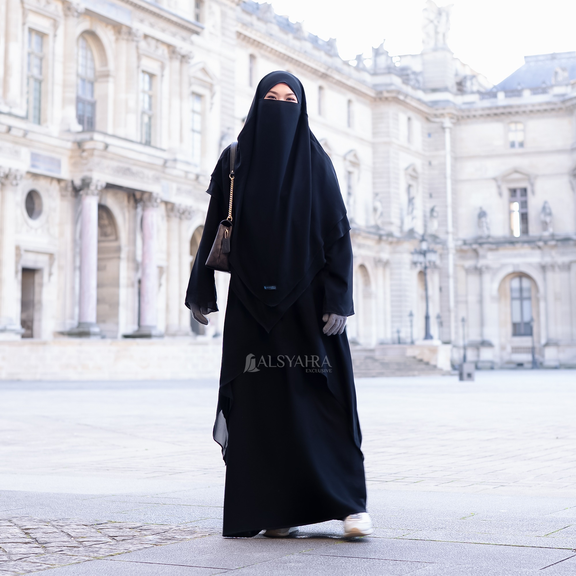 Alsyahra Exclusive - Khiban French Khimar Lancip V Ayumi 2 Layer Sifon Silk Jetblack Arab Size L