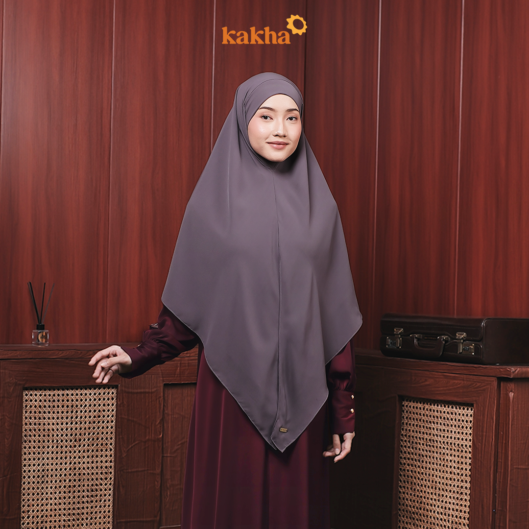 New Arrival - Marwah Abaya (Magenta)