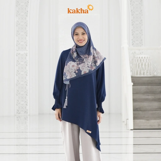 Image of Kakha x Alyssa Soebandono - Tunik Ibu Gaharu / Baju Tunik Ibu / Tunik Muslim / Baju Couple Keluarga