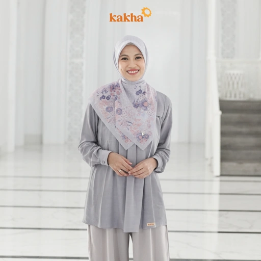Image of Kakha x Alyssa Soebandono - Tunik Ibu Kasturi / Baju Tunik Ibu / Tunik Muslim / Baju Couple Keluarga