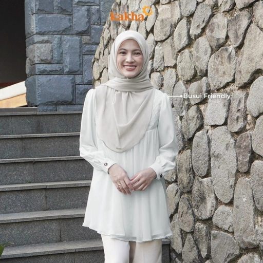 Image of Kakha x Alyssa Soebandono - Tunik Ibu Cempaka / Baju Tunik Ibu / Tunik Muslim / Baju Couple Keluarga