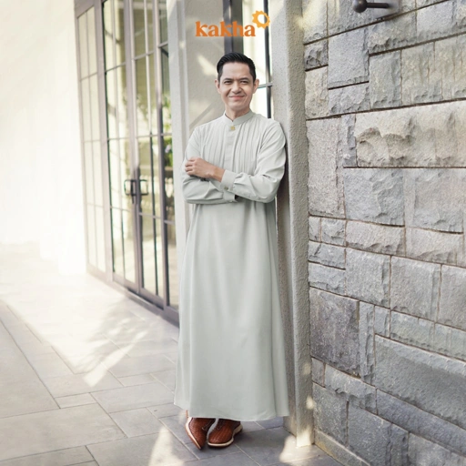 Image of Kakha x Dude Harlino - Thobe Syar'i Palestine / Gamis Pria / Jubah Lengan Panjang/ Baju Couple Keluarga/ Baju Muslim Couple