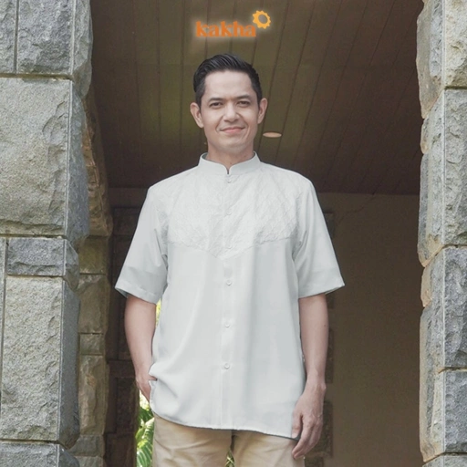 Image of Kakha x Dude Harlino - Koko Ayah Pendek Cempaka / Baju Koko Ayah / Baju Muslim / Baju Couple Keluarga