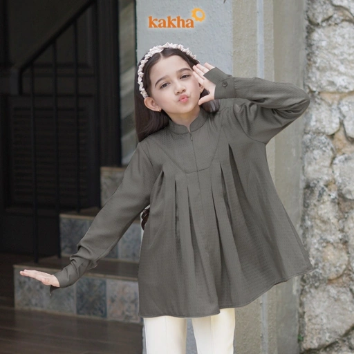 Image of Kakha x Alyssa Soebandono - Tunik Anak Saga / Baju Tunik Anak / Tunik Muslim / Baju Couple Keluarga