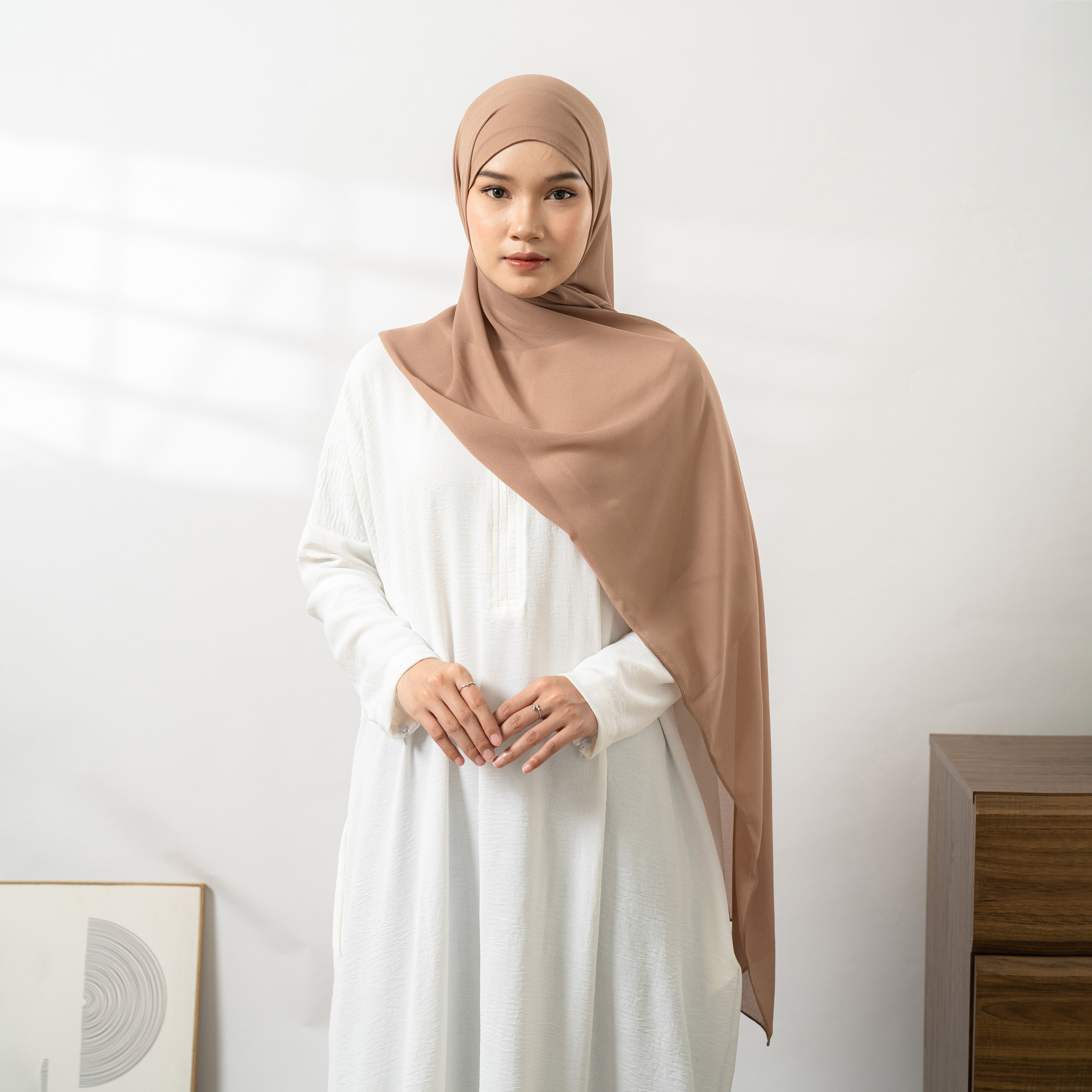 Kaira Pashmina Ceruty Syari | Jilbab Pashmina Jumbo 200x75 cm Plus Cadar By Umnawear