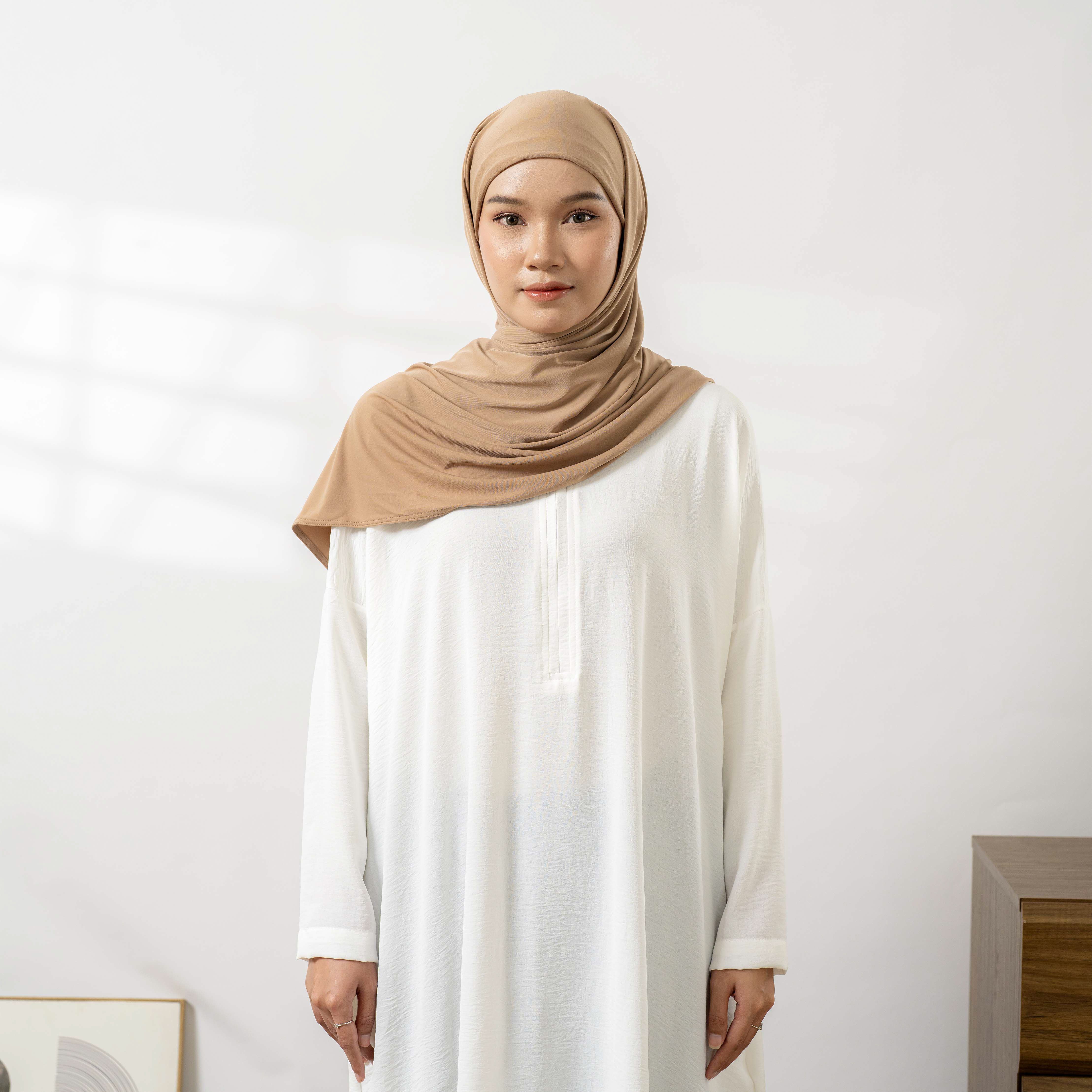 Elya Pashmina Inner Jersey | Hijab Pashmina Inner Syari menutup Leher dan Tengah By Umnawear