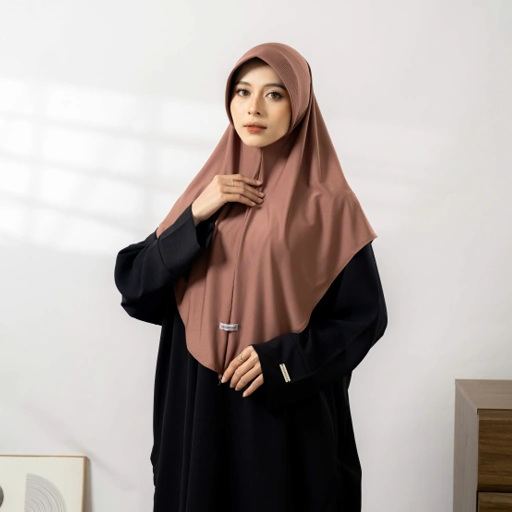 Image of Nadine Bergo Hijab Instan Pad By Umnawear - Bergo Maryam Hijab Instan Basic Daily