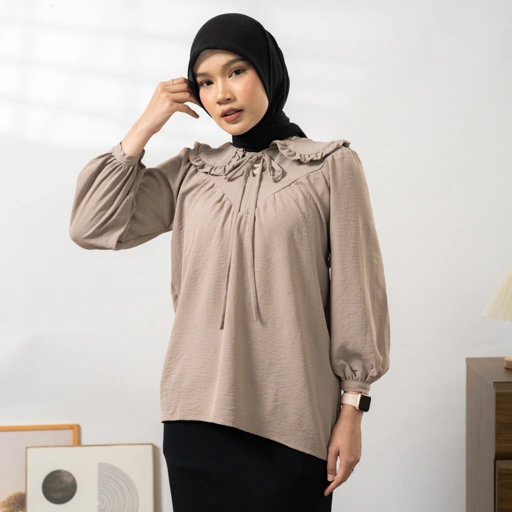 Image of SAHEERA BLOUSE / Baju Atasan / Baju Atasan wanita / Pakaian Wanita