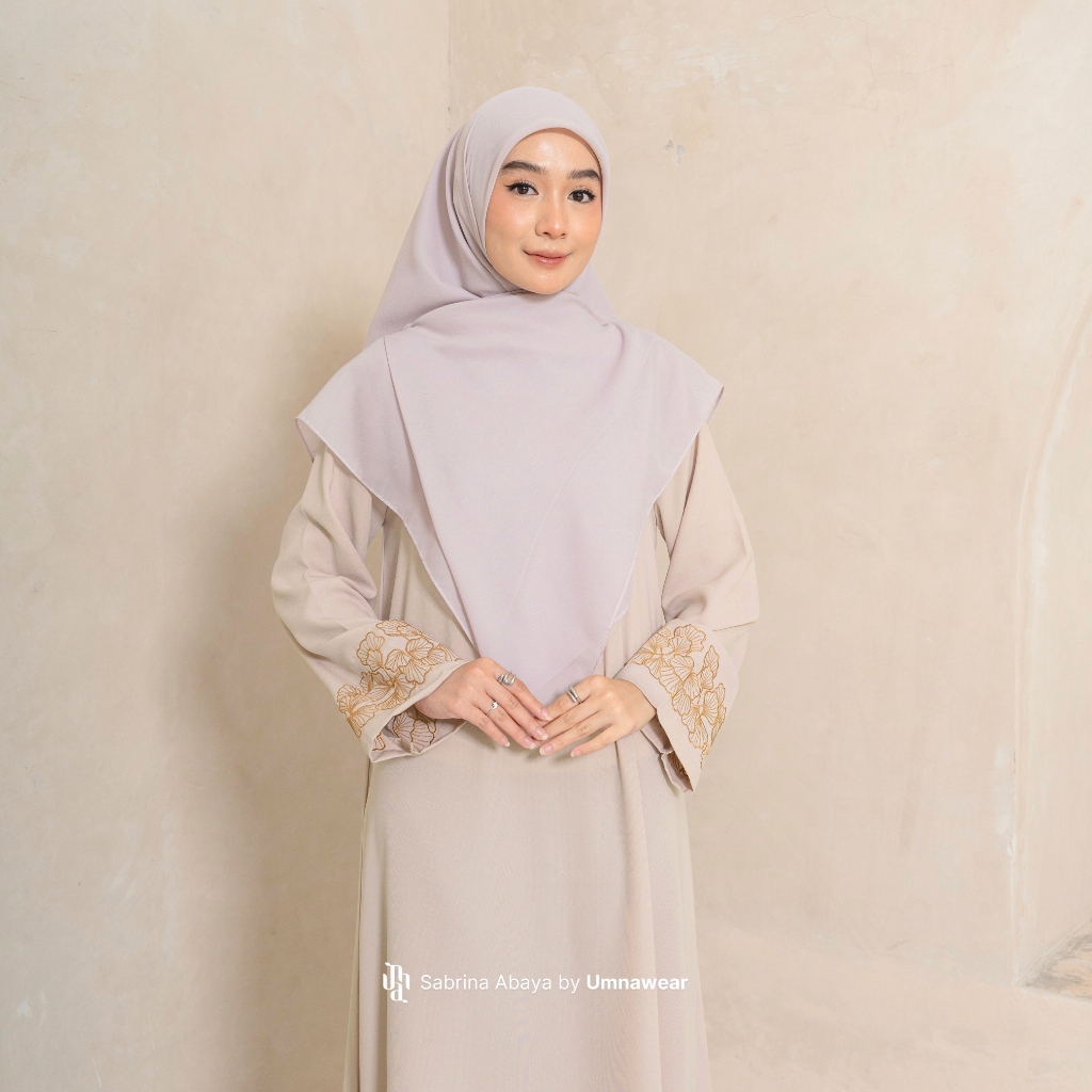 Sabrina Abaya Lengan Bordir Simple Premium Gamis Lebaran Raya Bahan Natail Syari Umroh By Umnawear