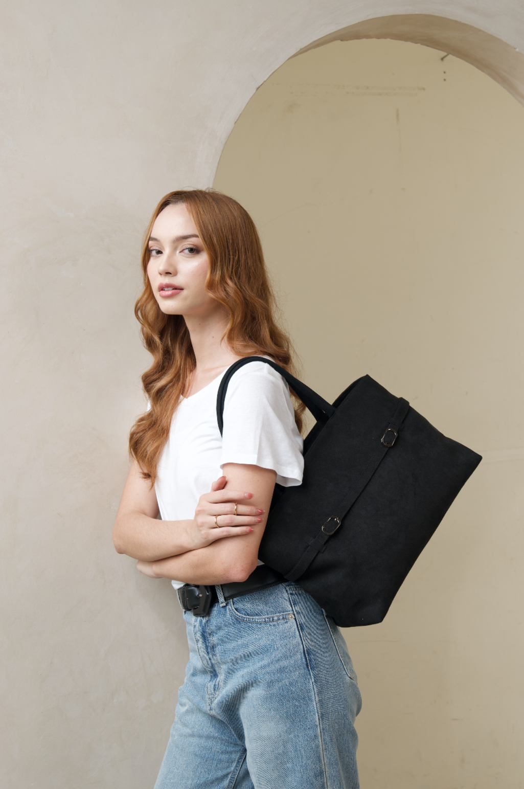 Cosette Structure Tote - Black