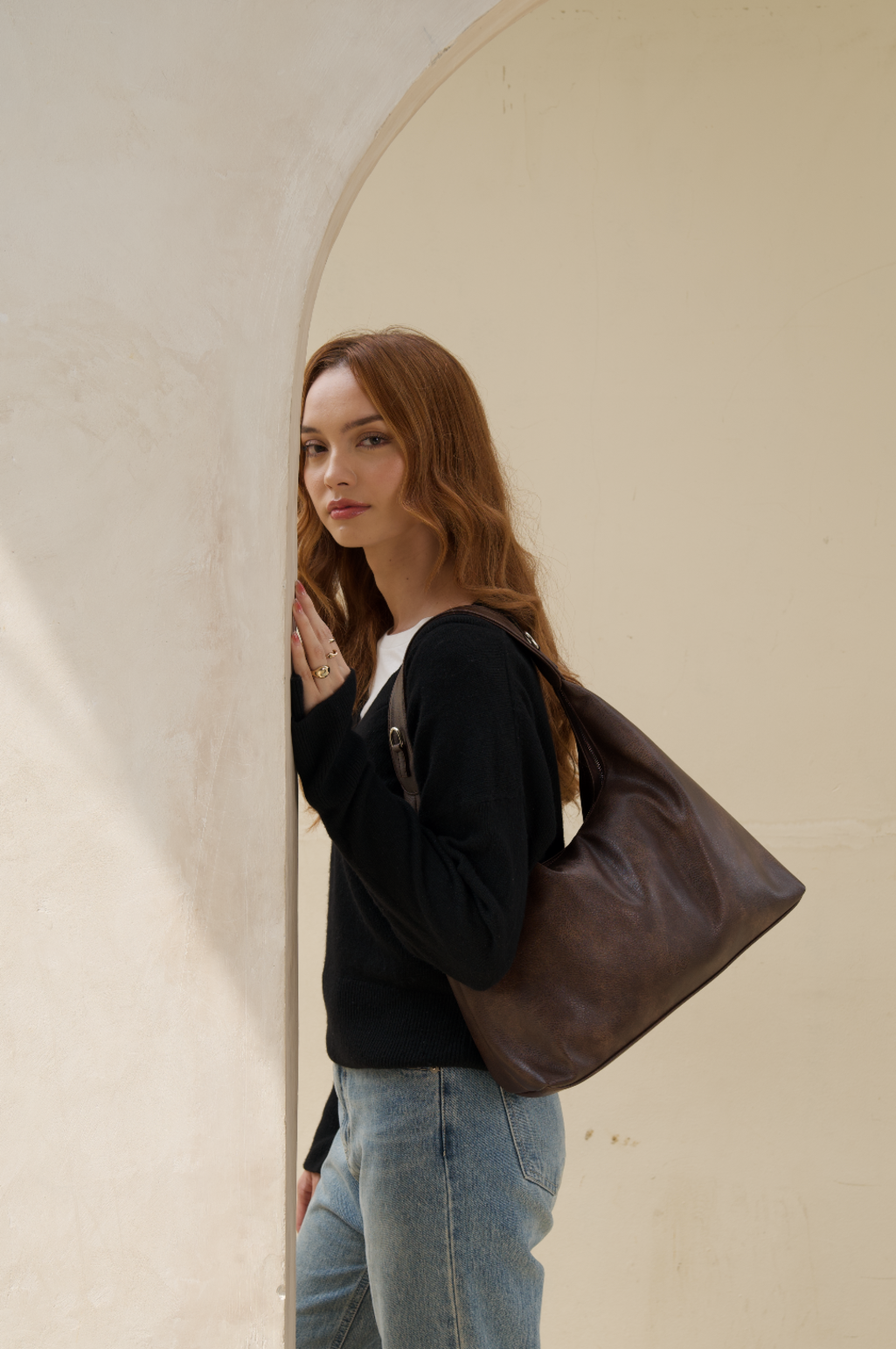 Anne Hobo Shoulder Bag - Brown