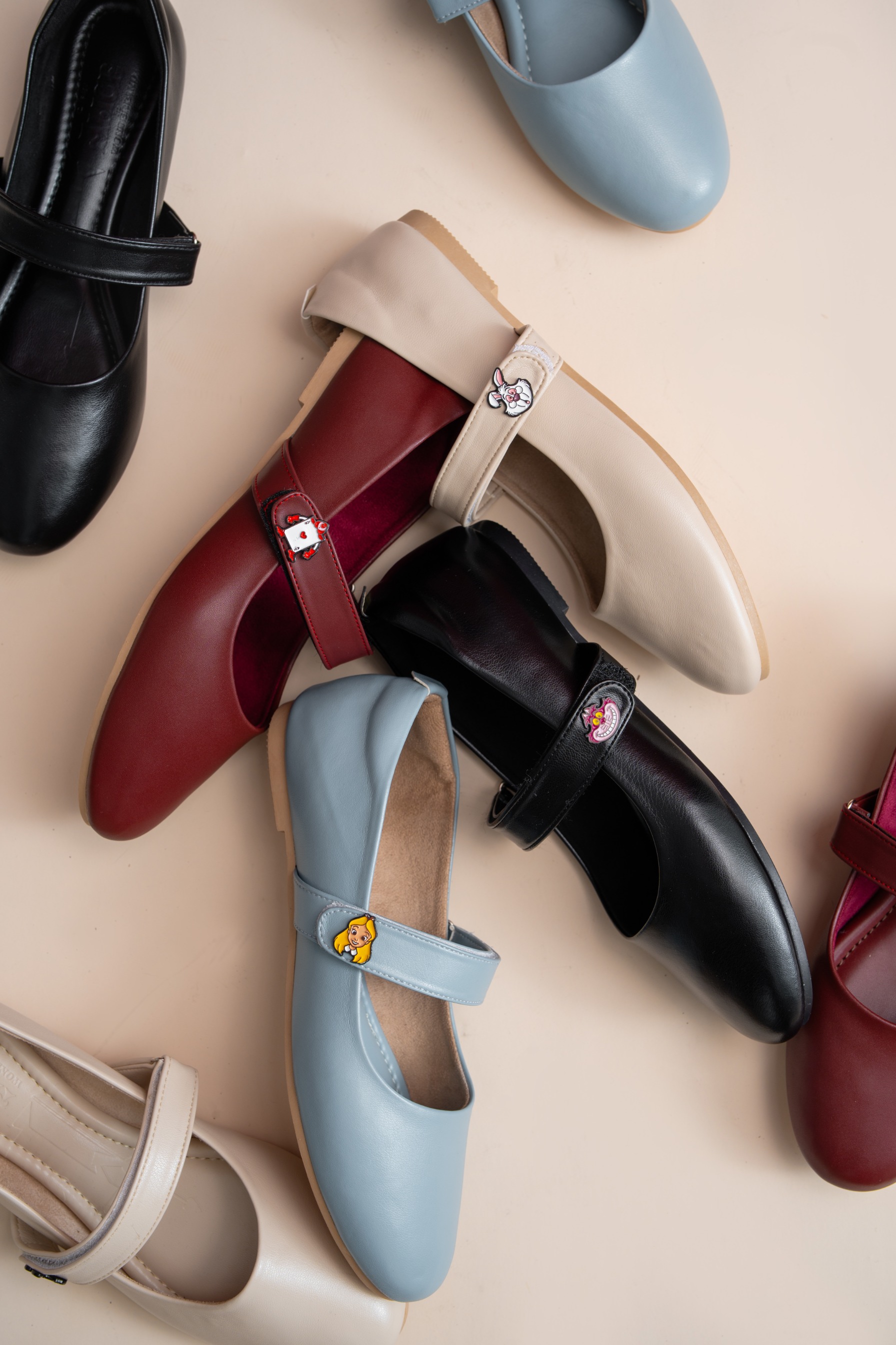 SAVA - Alice in Wonderland I Flatshoes
