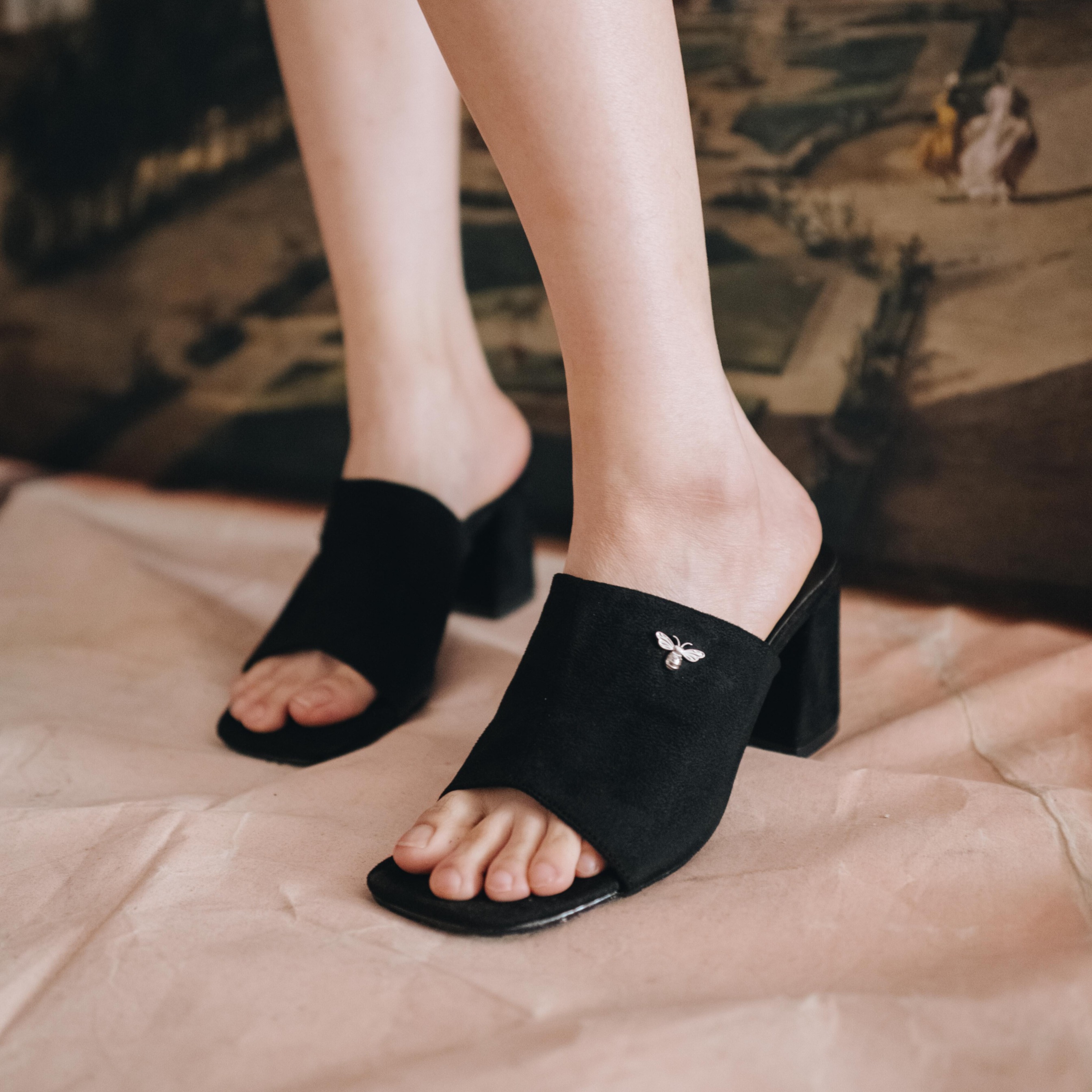 SAVA x THE OVERTEE | The Column Heels