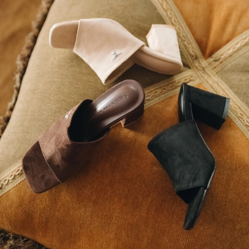 SAVA x THE OVERTEE | The Column Heels