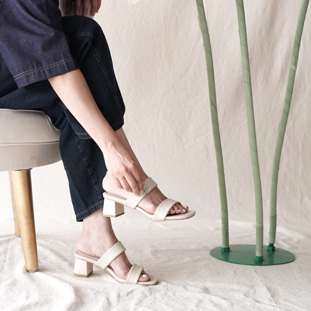 SAVA I CELINA Block Heels