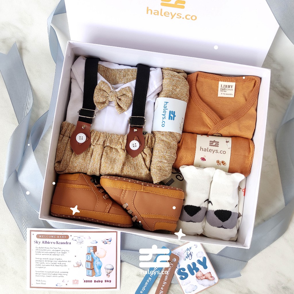 Haleys.co Hampers Premium | Varian Tuxedo Package | Tuxedo Formal Baby Boy + Piyama Katun 100% Adem Ringan 6-12 Bulan | Jumper Bear | 8 in 1 