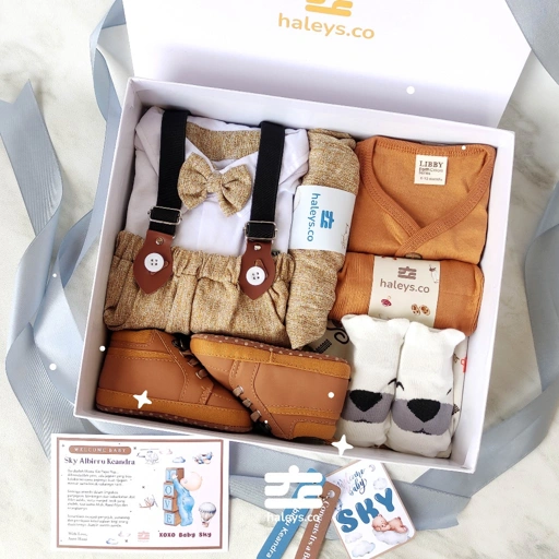 Image of Haleys.co Hampers Premium | Varian Tuxedo Package | Tuxedo Formal Baby Boy + Piyama Katun 100% Adem Ringan 6-12 Bulan | Jumper Bear | 8 in 1 