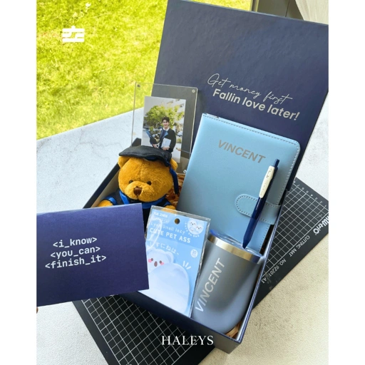 Image of Wisuda Navy Medium